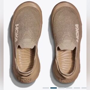 NWOT HOKA RESTORE TC